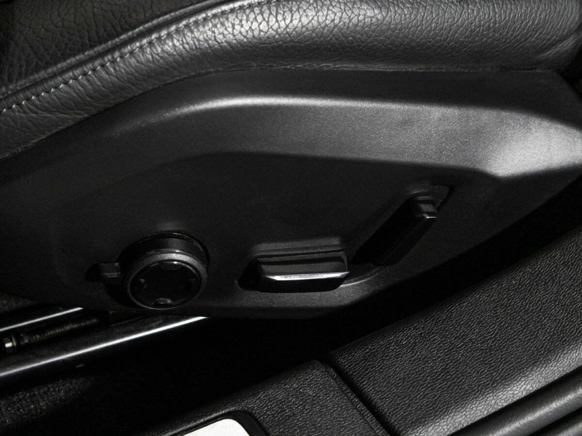 Купить Volvo S60 с пробегом. Фото: #16
