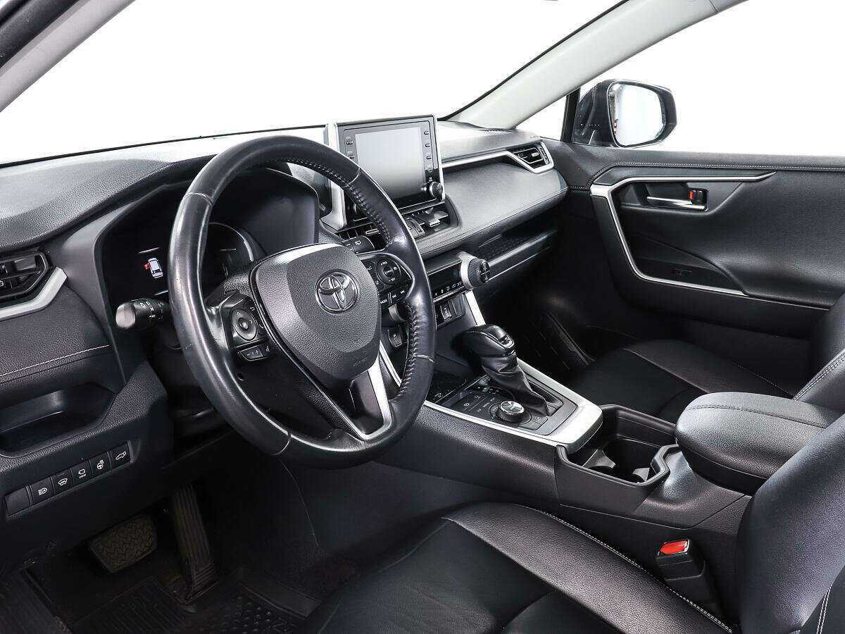 Купить Toyota RAV4 с пробегом. Фото: #12