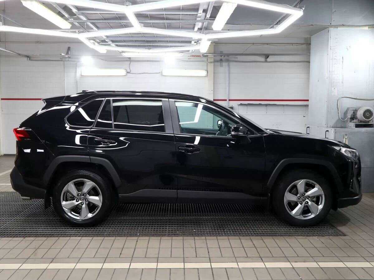 Купить Toyota RAV4 с пробегом. Фото: #2