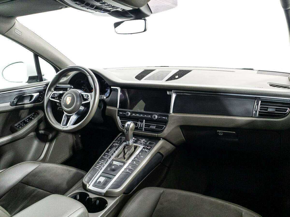 Купить Porsche Macan с пробегом. Фото: #7
