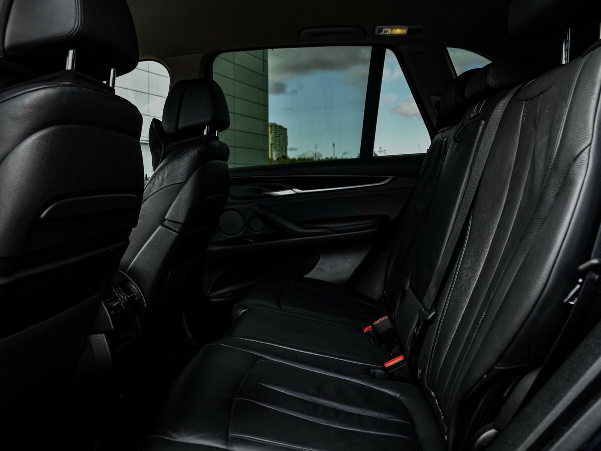 Купить BMW X5 с пробегом. Фото: #12