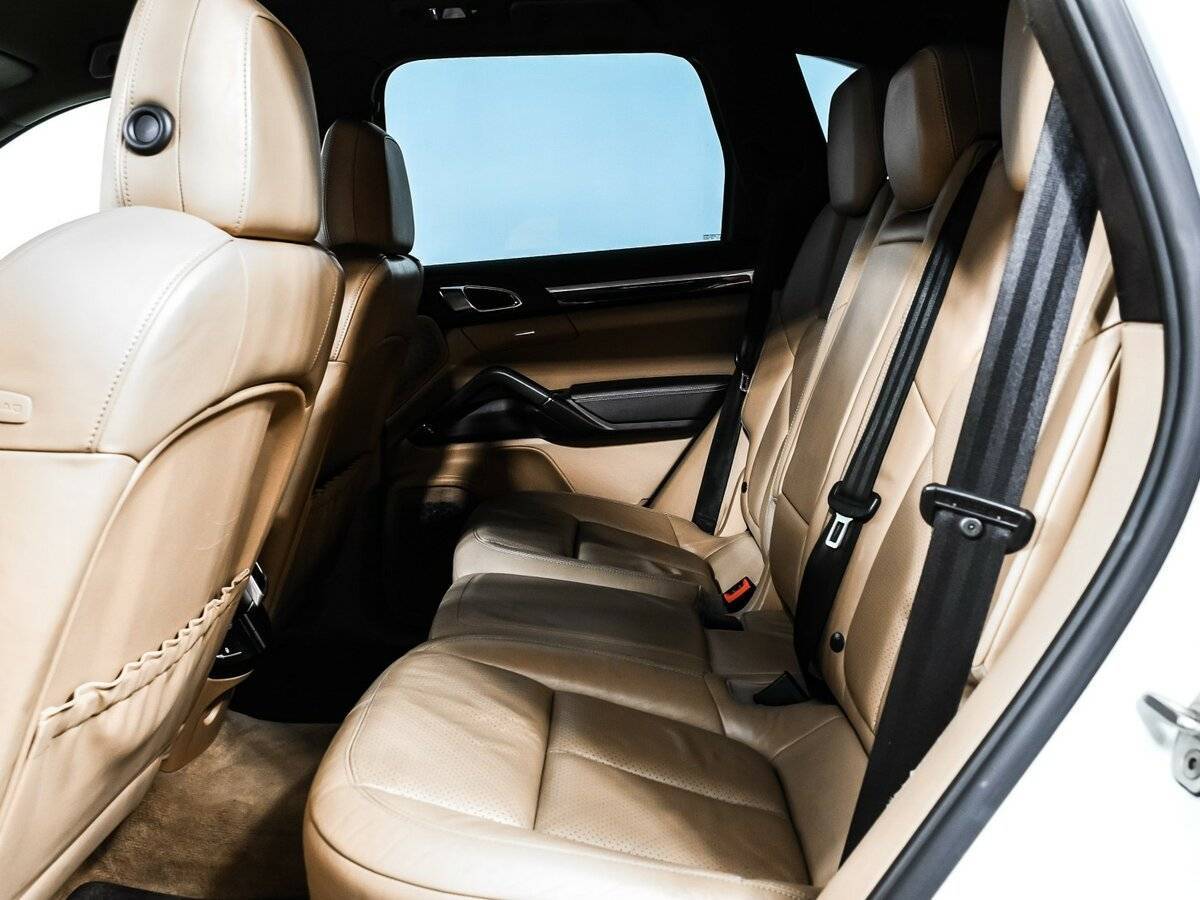 Купить Porsche Cayenne с пробегом. Фото: #12
