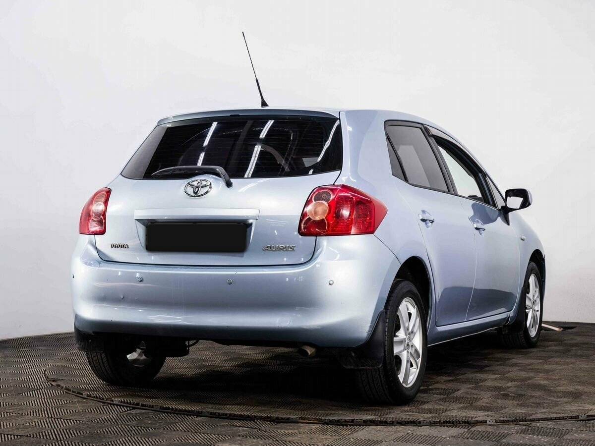 Купить Toyota Auris с пробегом. Фото: #5
