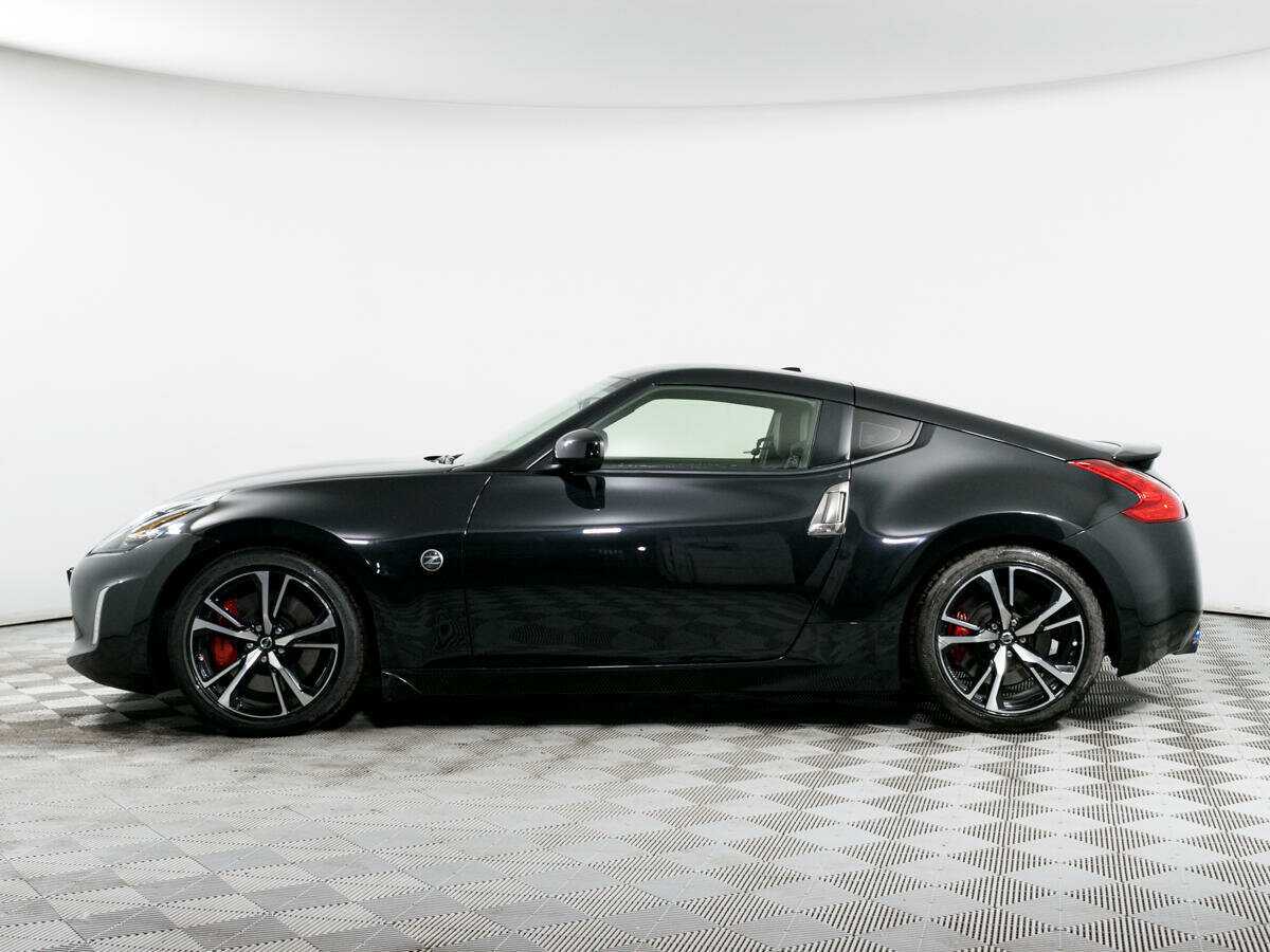 Купить Nissan 370Z с пробегом. Фото: #7