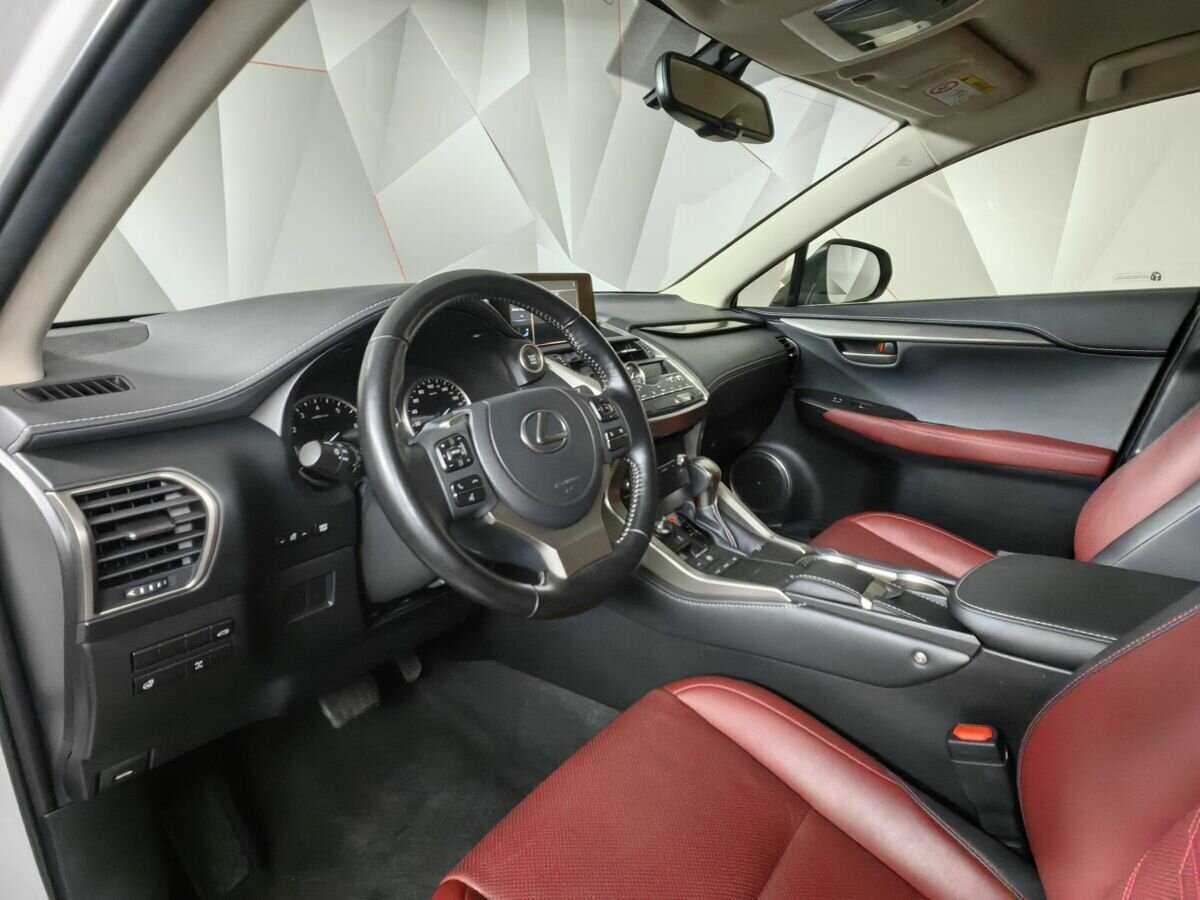 Купить Lexus NX с пробегом. Фото: #13