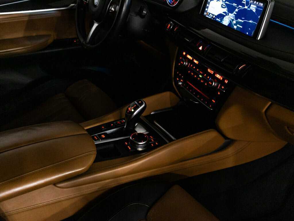 Купить BMW X6 с пробегом. Фото: #26