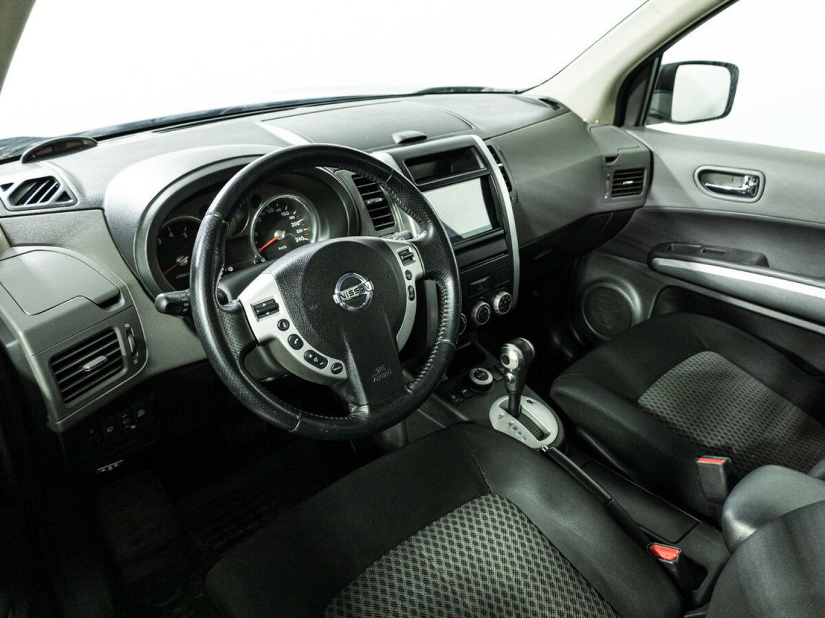 Купить Nissan X-Trail с пробегом. Фото: #8