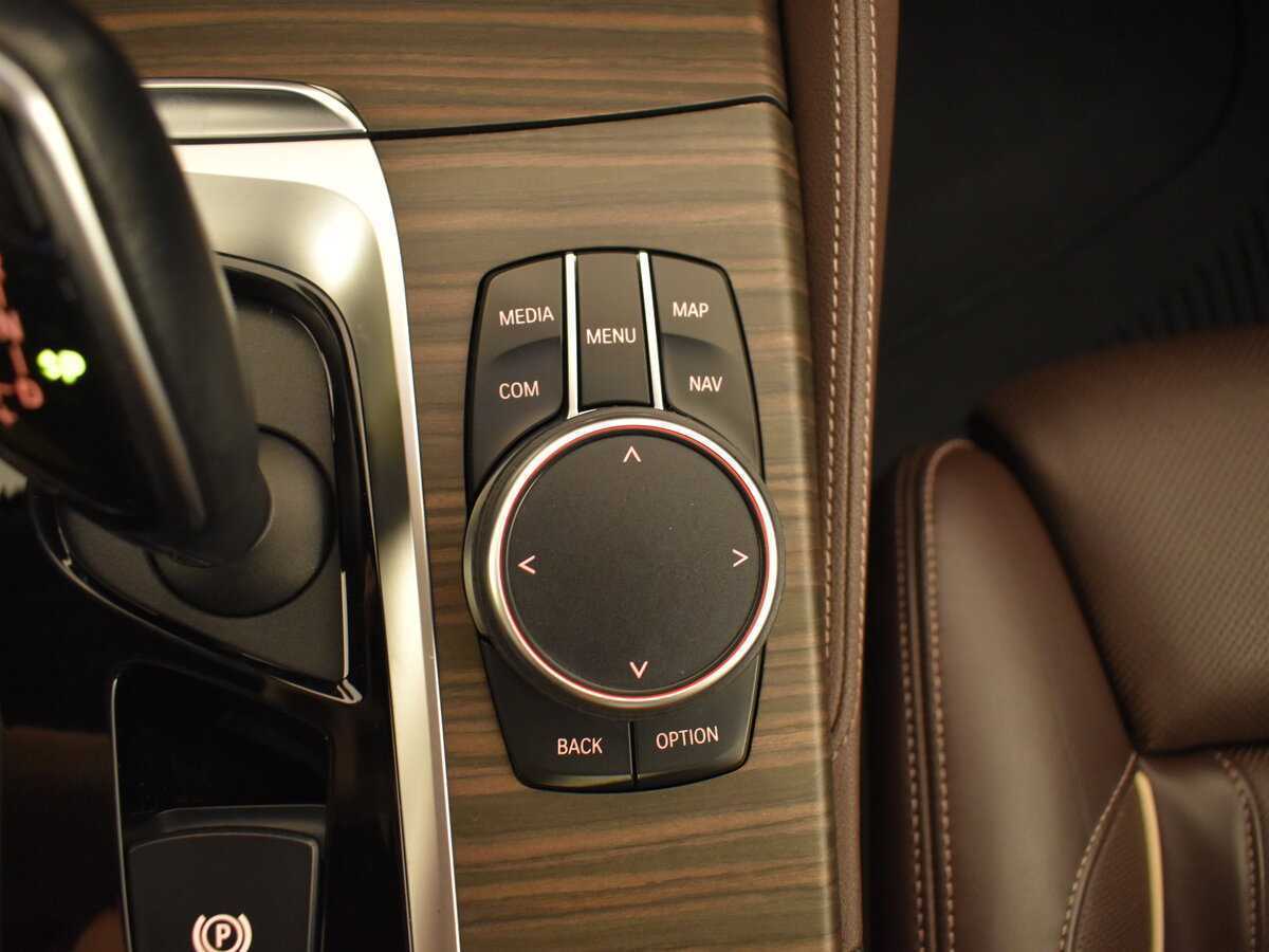 Купить BMW 5 серии с пробегом. Фото: #17