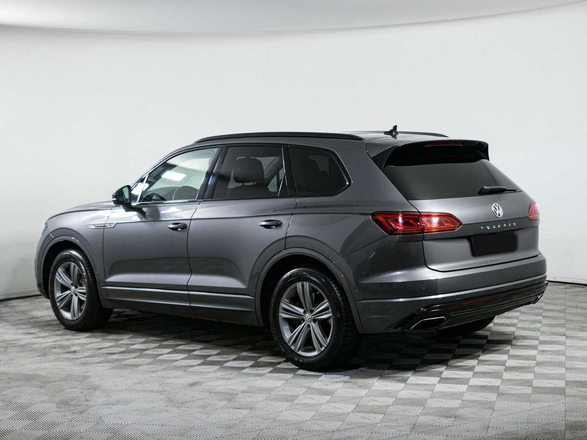 Купить Volkswagen Touareg с пробегом. Фото: #6