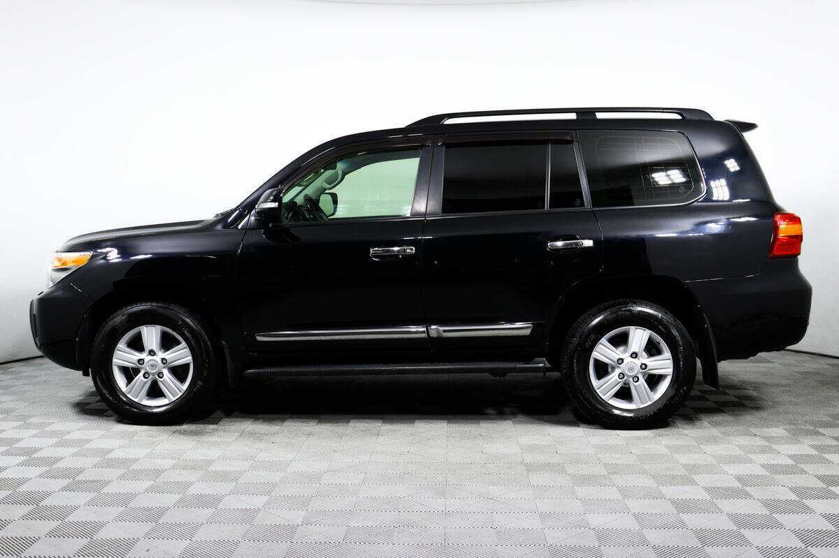 Купить Toyota Land Cruiser с пробегом. Фото: #7