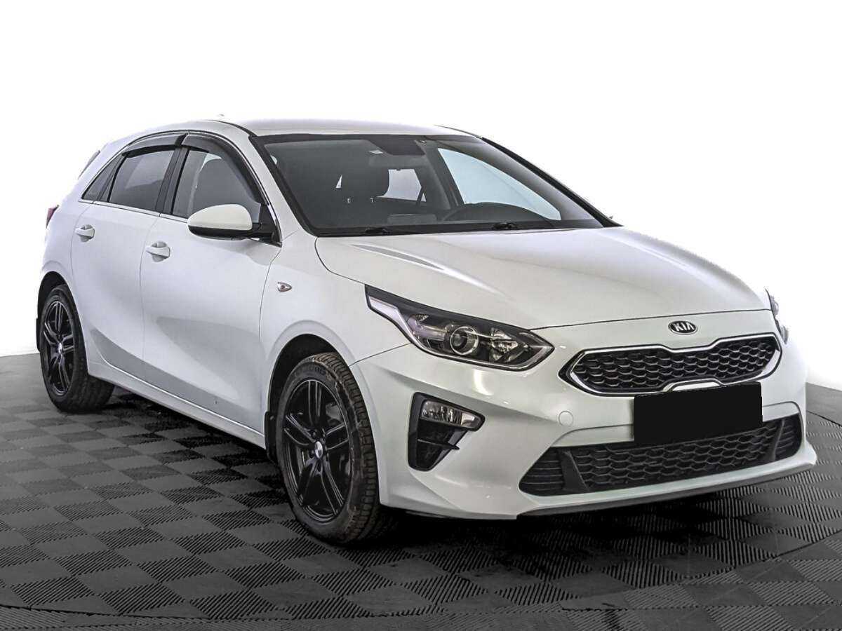 Купить Kia Ceed с пробегом. Фото: #2