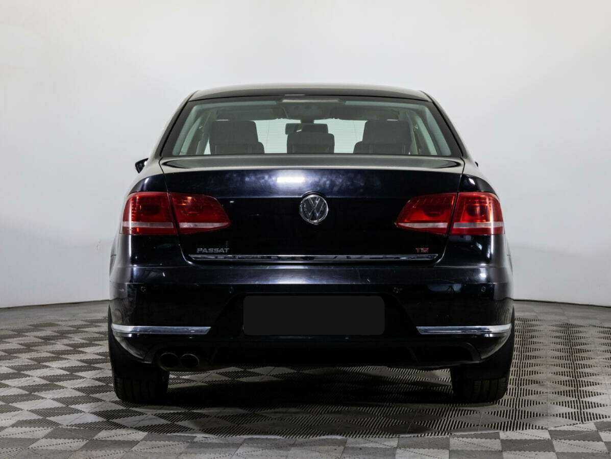 Купить Volkswagen Passat с пробегом. Фото: #5
