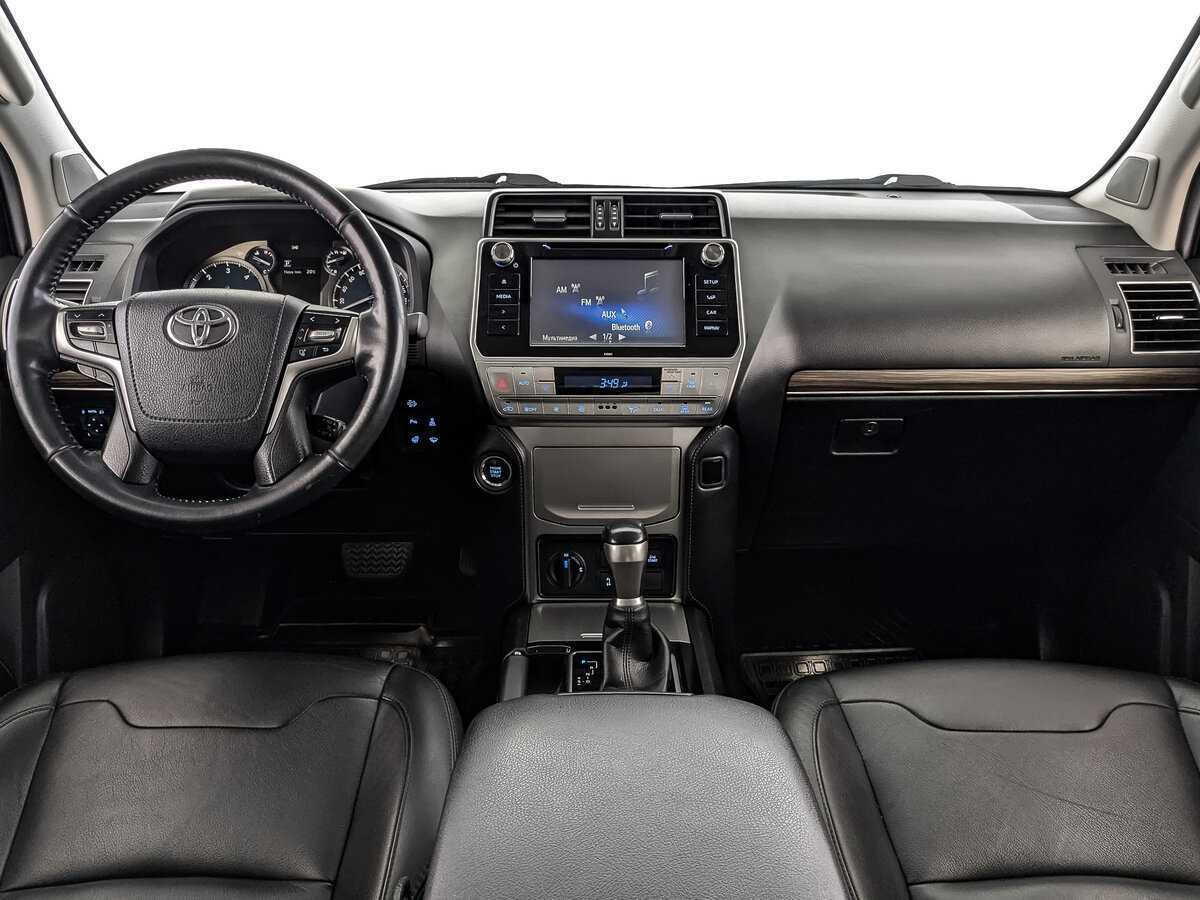 Купить Toyota Land Cruiser Prado с пробегом. Фото: #13