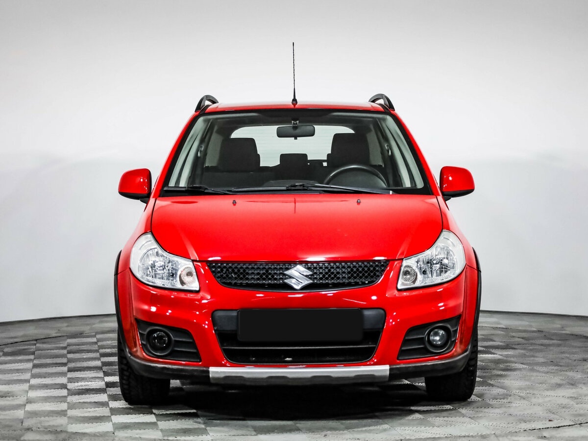 Купить Suzuki SX4 с пробегом. Фото: #1