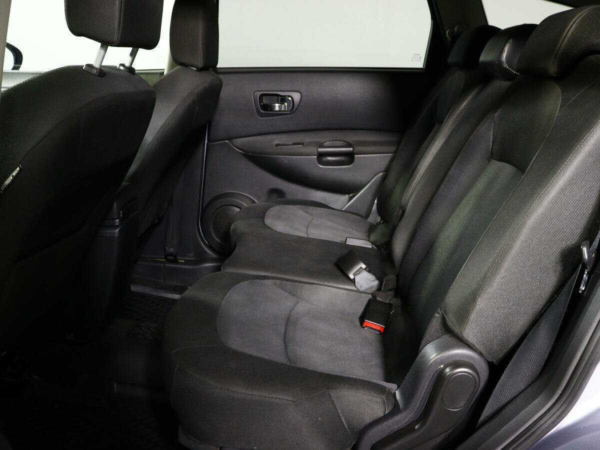 Купить Nissan Qashqai+2 с пробегом. Фото: #7