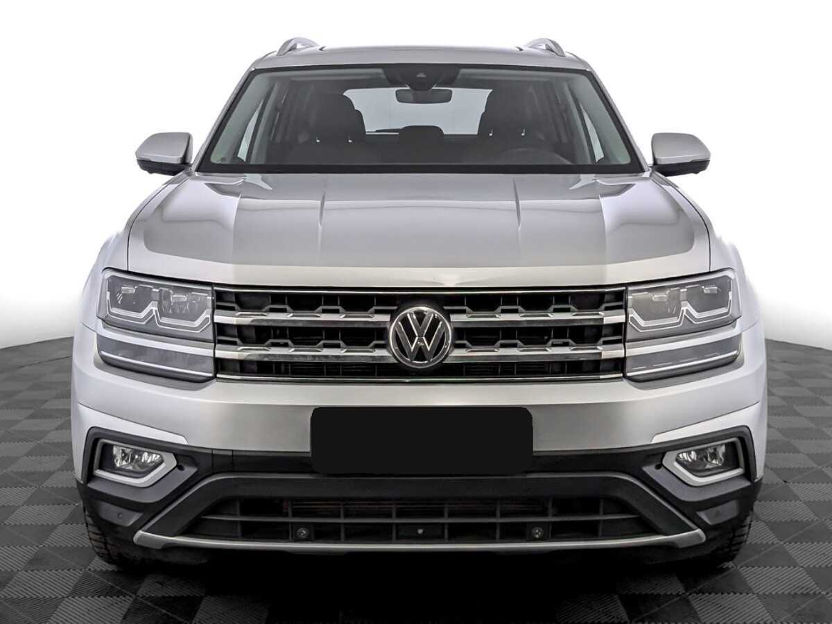 Купить Volkswagen Teramont с пробегом. Фото: #1