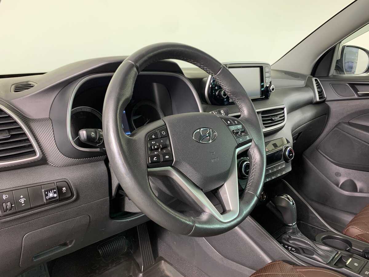 Купить Hyundai Tucson с пробегом. Фото: #11