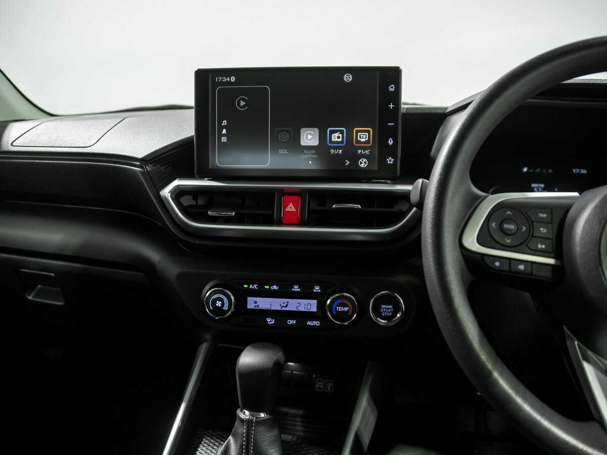 Купить Toyota Raize с пробегом. Фото: #9