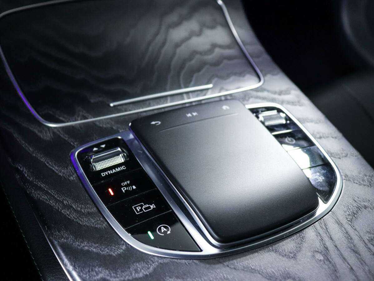 Купить Mercedes-Benz E-Класс с пробегом. Фото: #15
