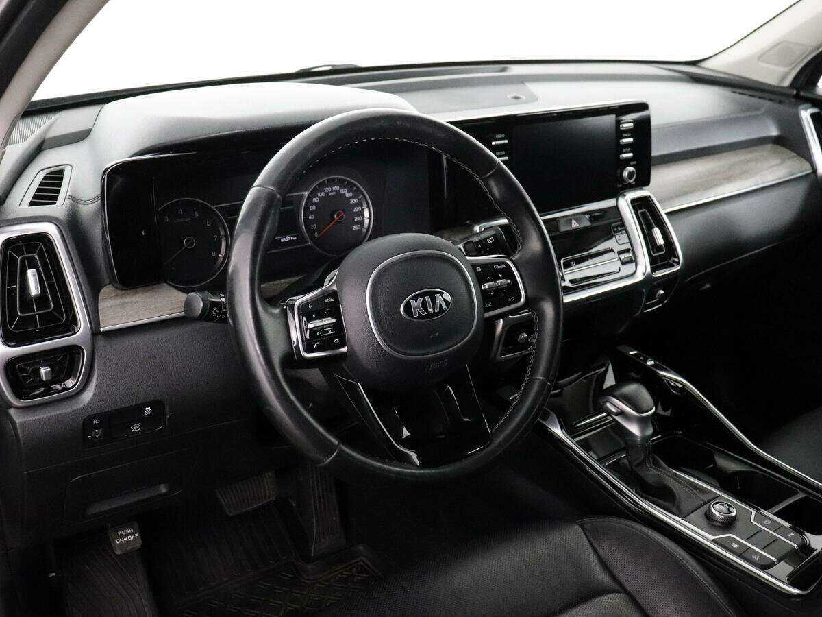 Купить Kia Sorento с пробегом. Фото: #6