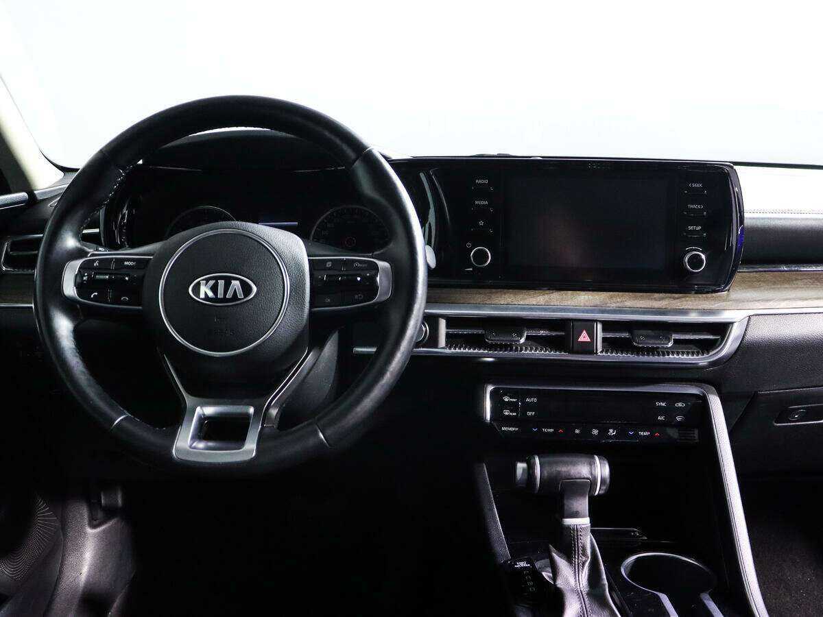 Купить Kia K5 с пробегом. Фото: #7