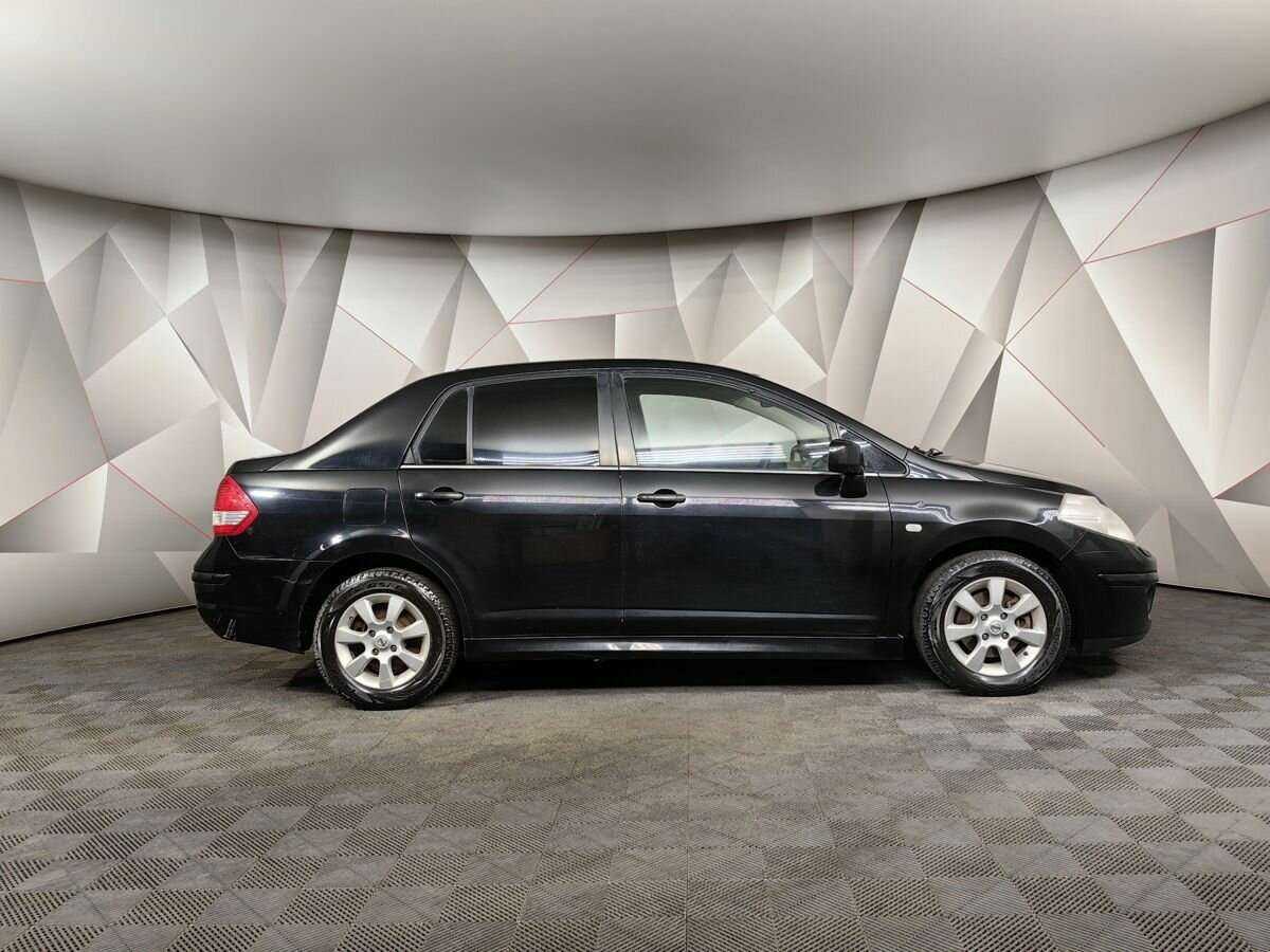 Купить Nissan Tiida с пробегом. Фото: #5