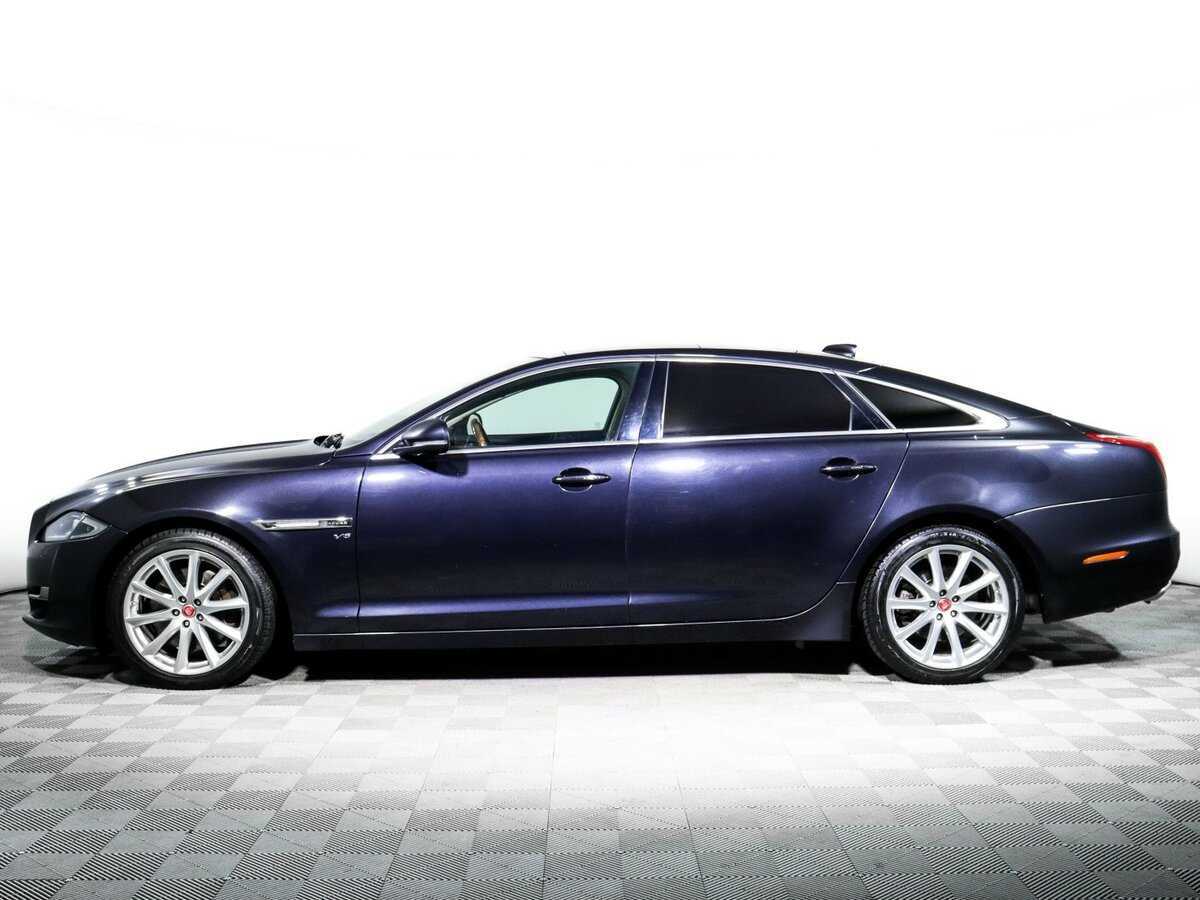 Купить Jaguar XJ с пробегом. Фото: #4