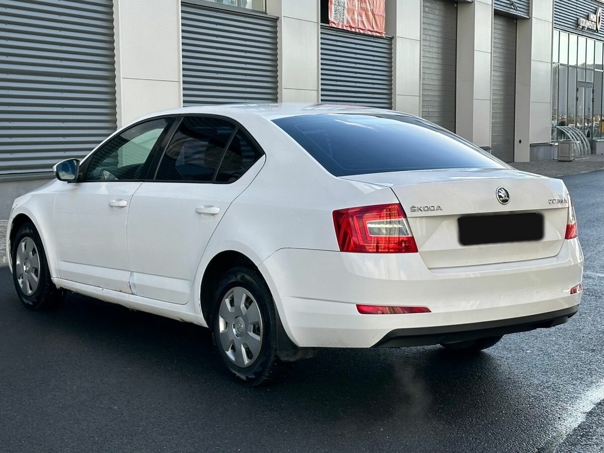 Купить Skoda Octavia с пробегом. Фото: #3