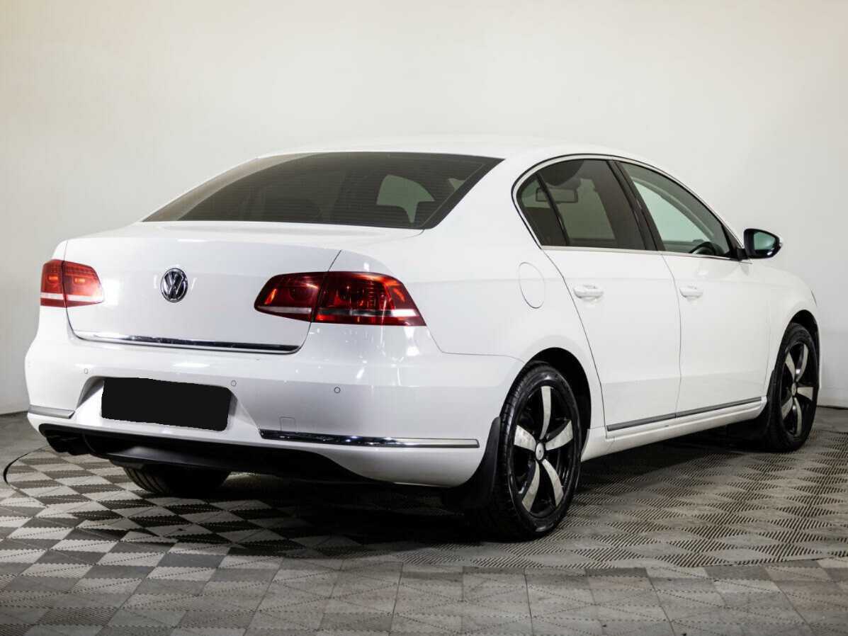 Купить Volkswagen Passat с пробегом. Фото: #3