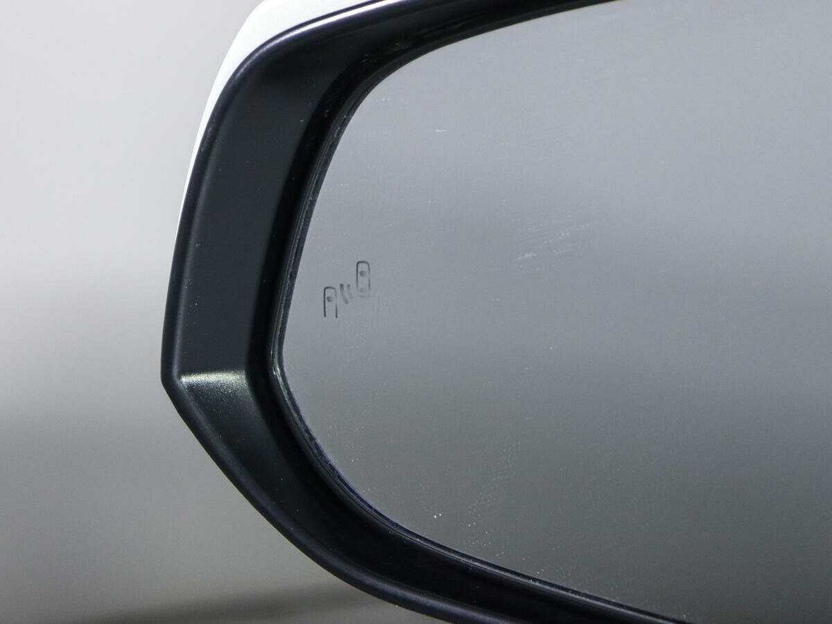 Купить Toyota RAV4 с пробегом. Фото: #18