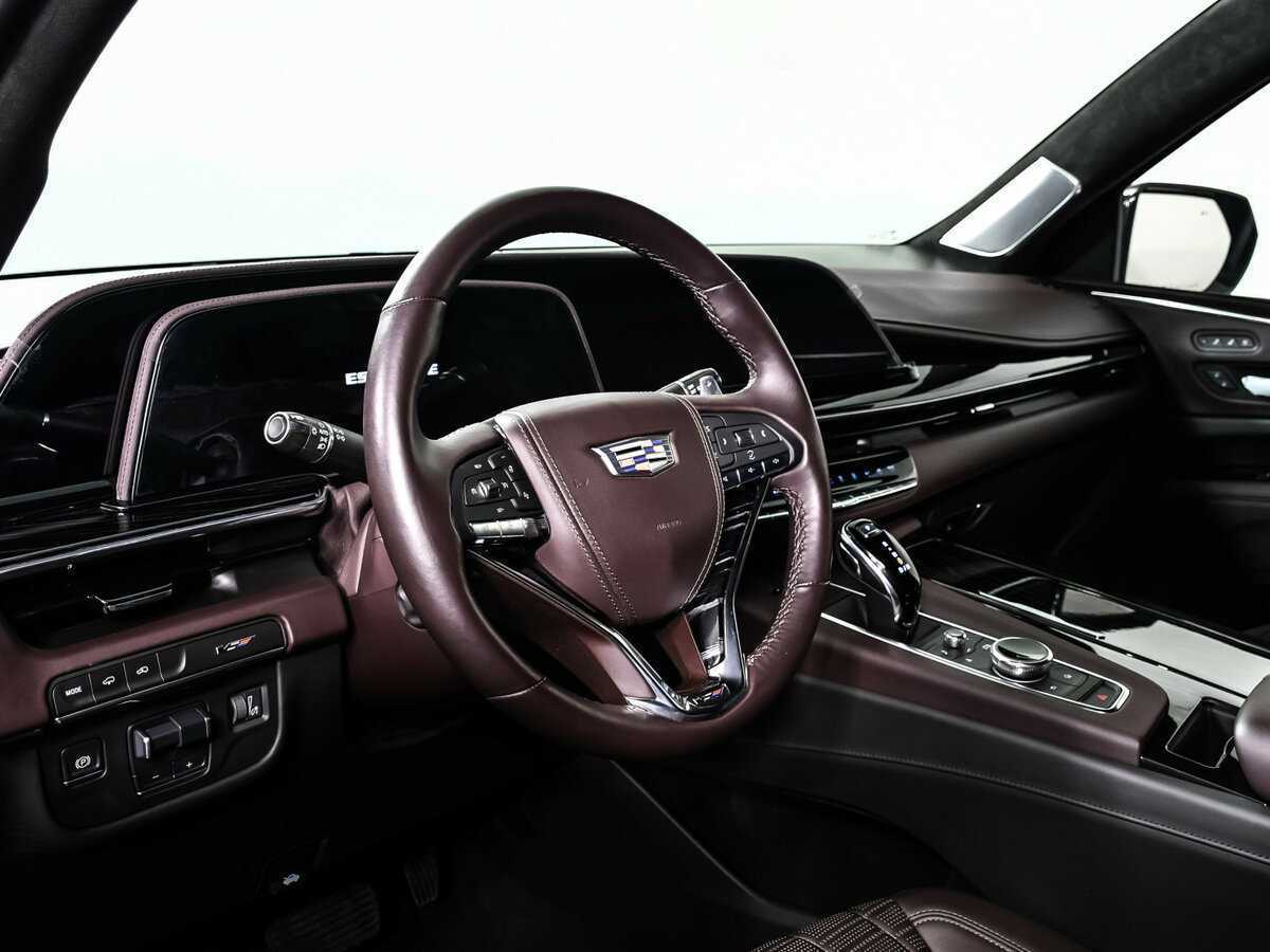 Купить Cadillac Escalade-V с пробегом. Фото: #12