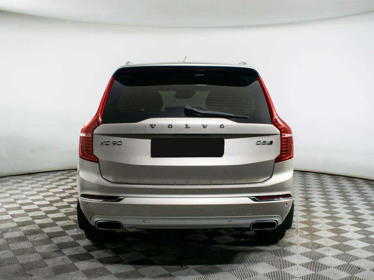 Купить Volvo XC90 с пробегом. Фото: #4