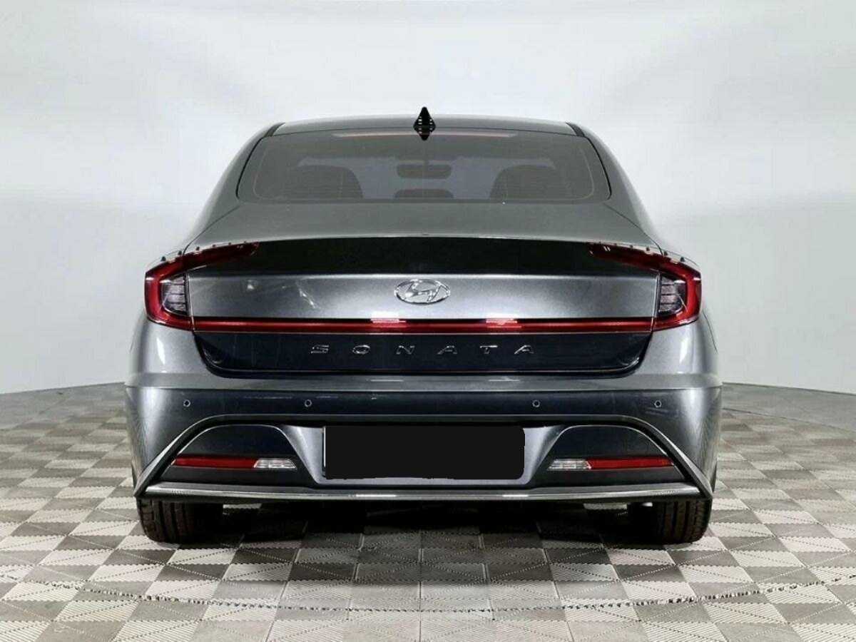 Купить Hyundai Sonata с пробегом. Фото: #3