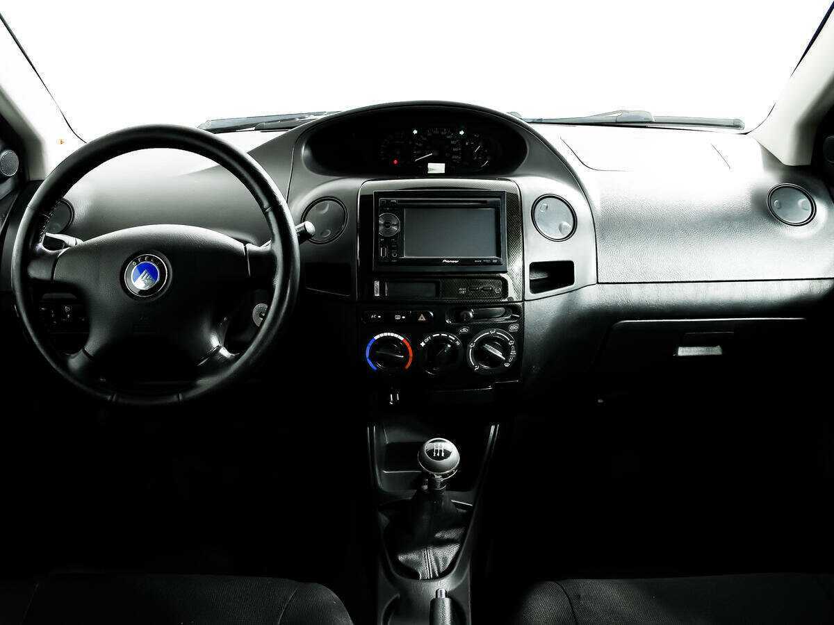 Купить Geely MK с пробегом. Фото: #10