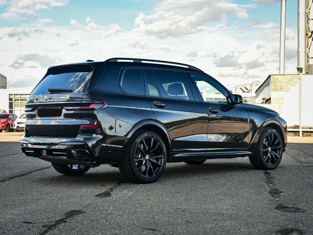 Купить BMW X7 с пробегом. Фото: #4
