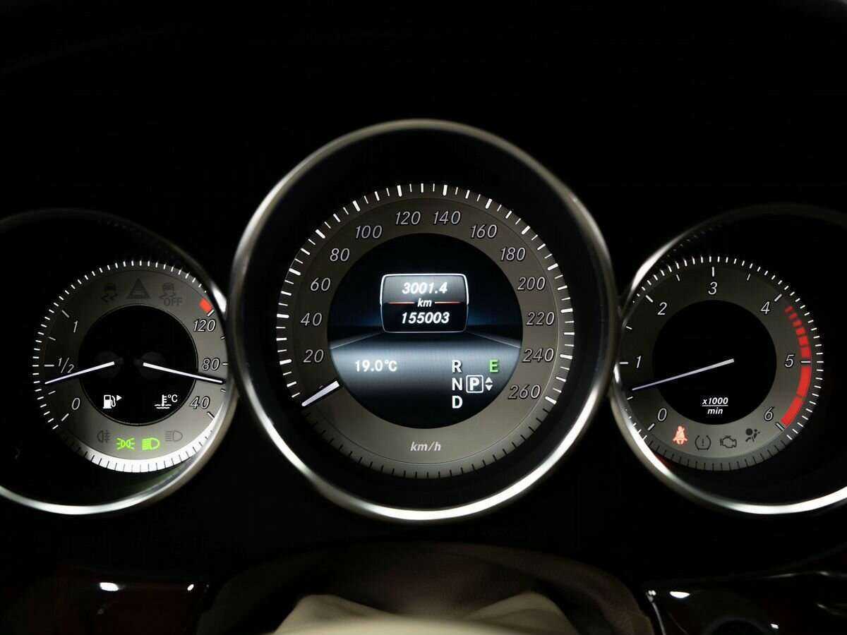Купить Mercedes-Benz CLS с пробегом. Фото: #12
