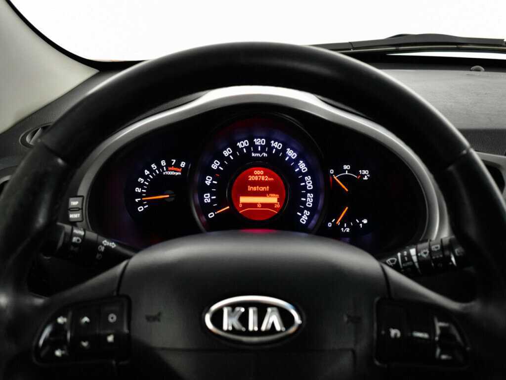 Купить Kia Sportage с пробегом. Фото: #10