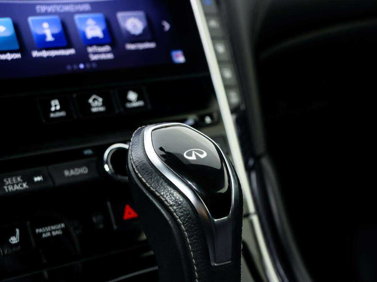 Купить Infiniti Q60 с пробегом. Фото: #18