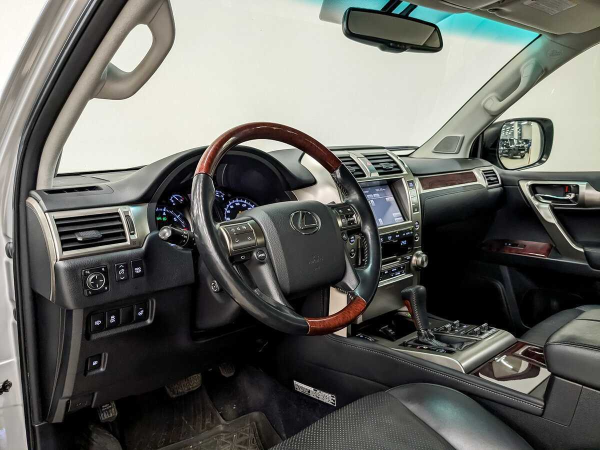 Купить Lexus GX с пробегом. Фото: #15
