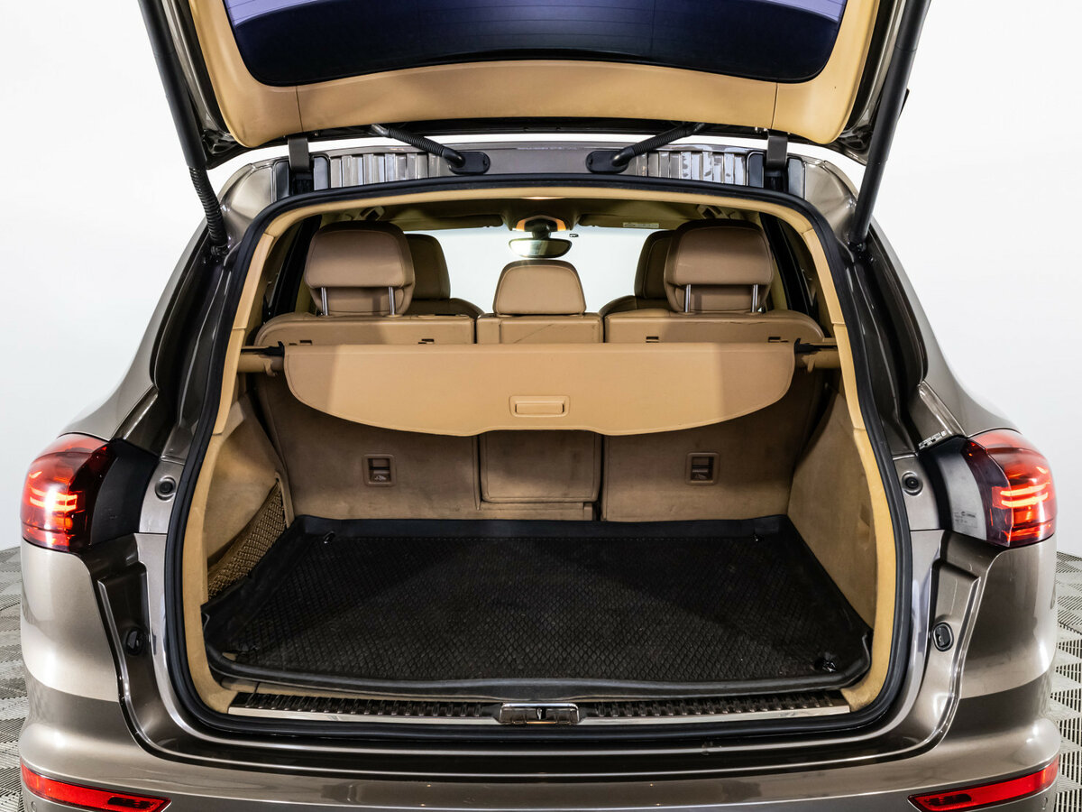 Купить Porsche Cayenne с пробегом. Фото: #23