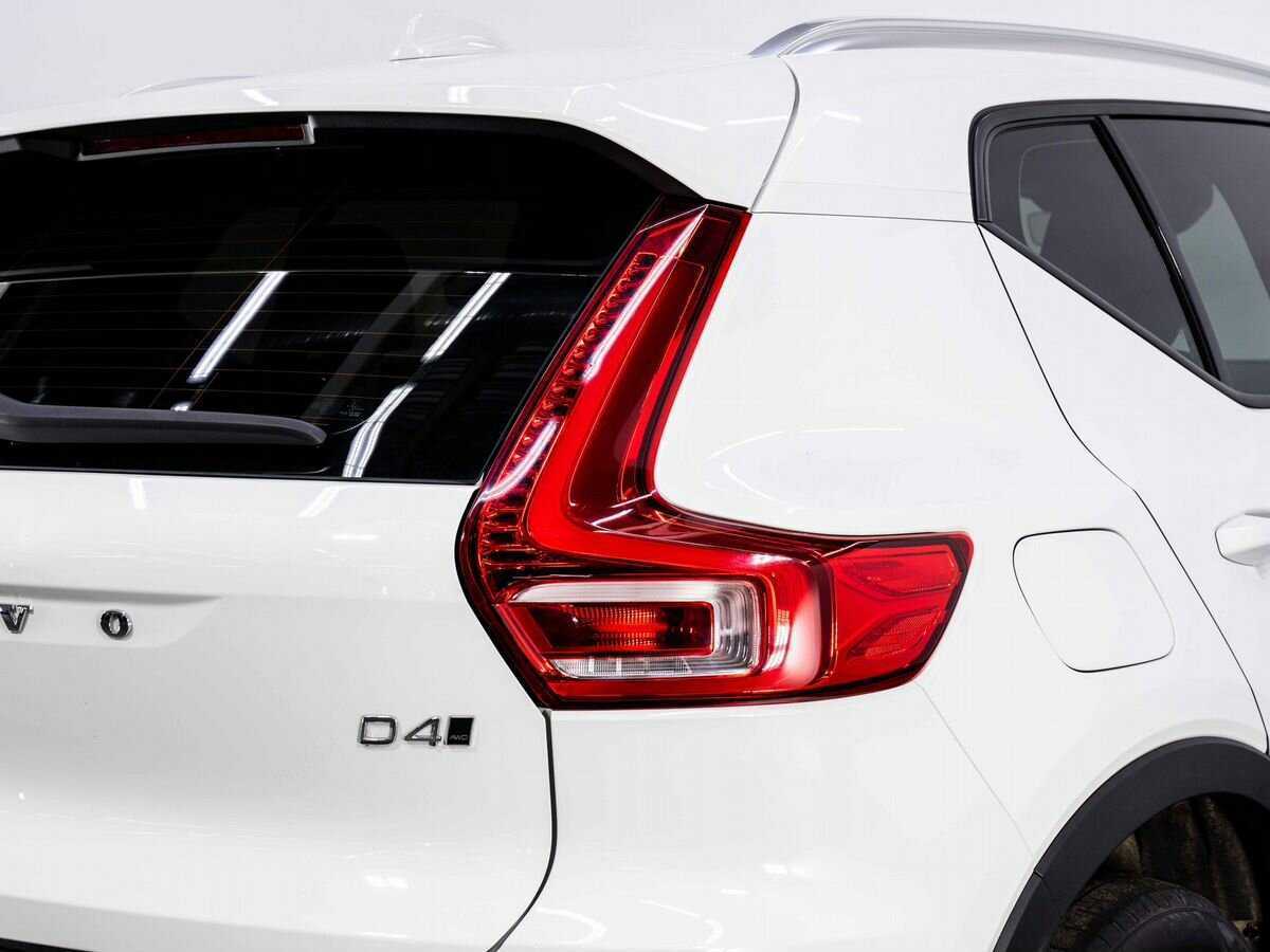 Купить Volvo XC40 с пробегом. Фото: #28