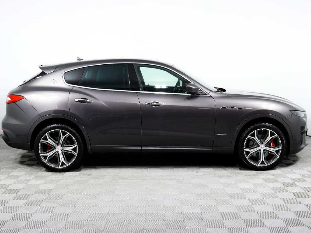Купить Maserati Levante с пробегом. Фото: #3