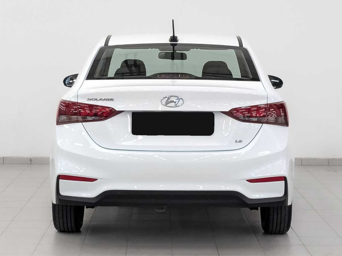 Купить Hyundai Solaris с пробегом. Фото: #5