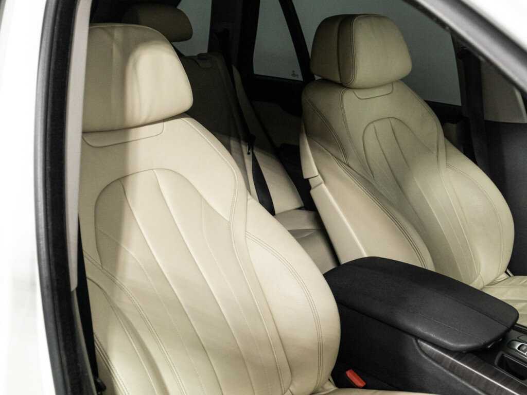 Купить BMW X5 с пробегом. Фото: #23