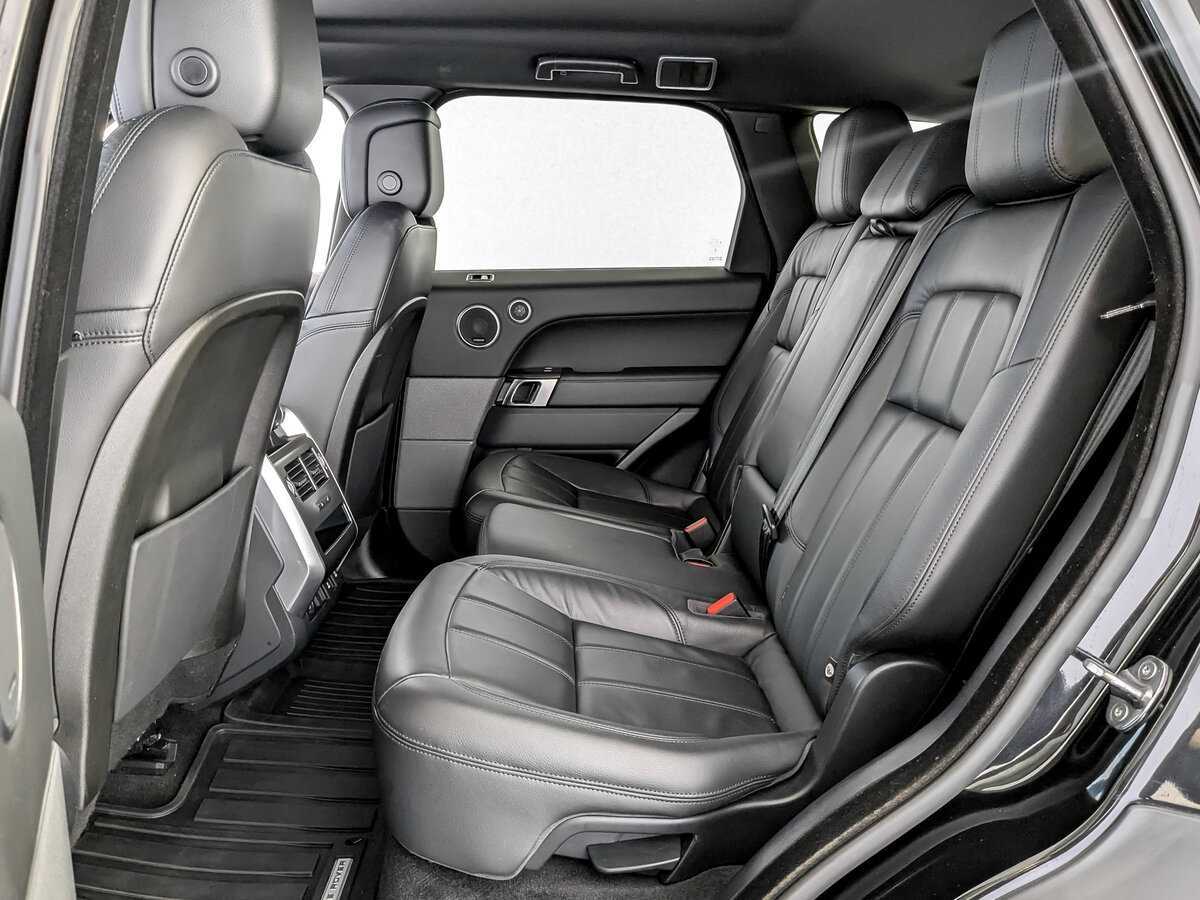 Купить Land Rover Range Rover Sport с пробегом. Фото: #11