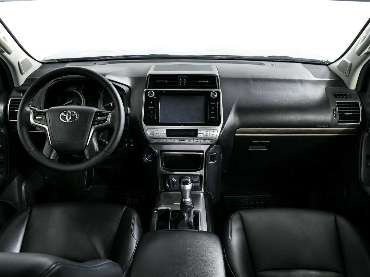 Купить Toyota Land Cruiser Prado с пробегом. Фото: #8