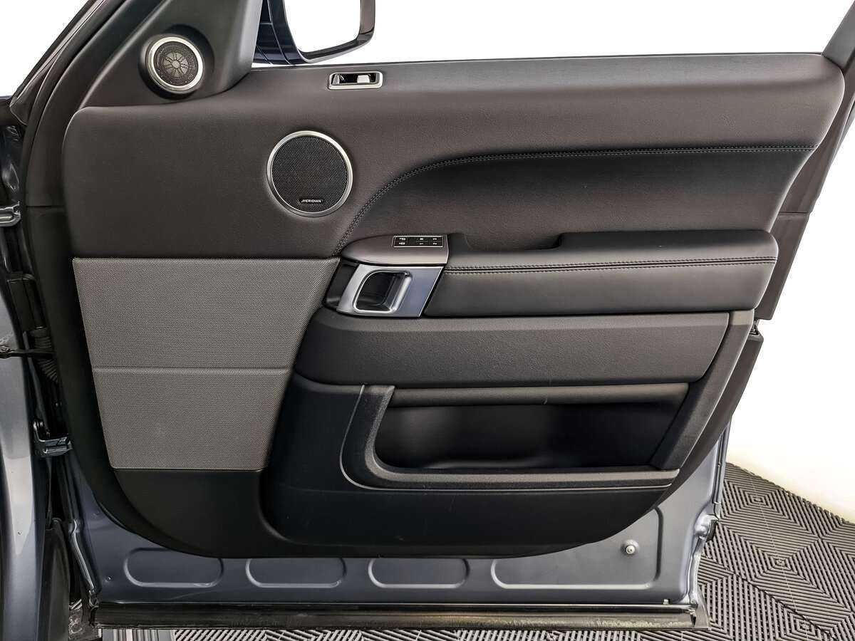 Купить Land Rover Range Rover Sport с пробегом. Фото: #17