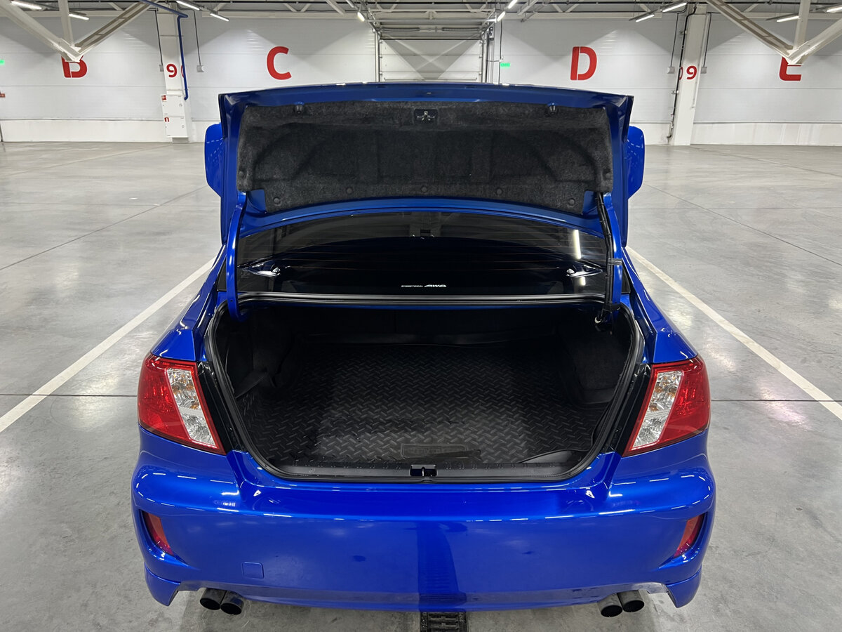 Купить Subaru Impreza WRX с пробегом. Фото: #9