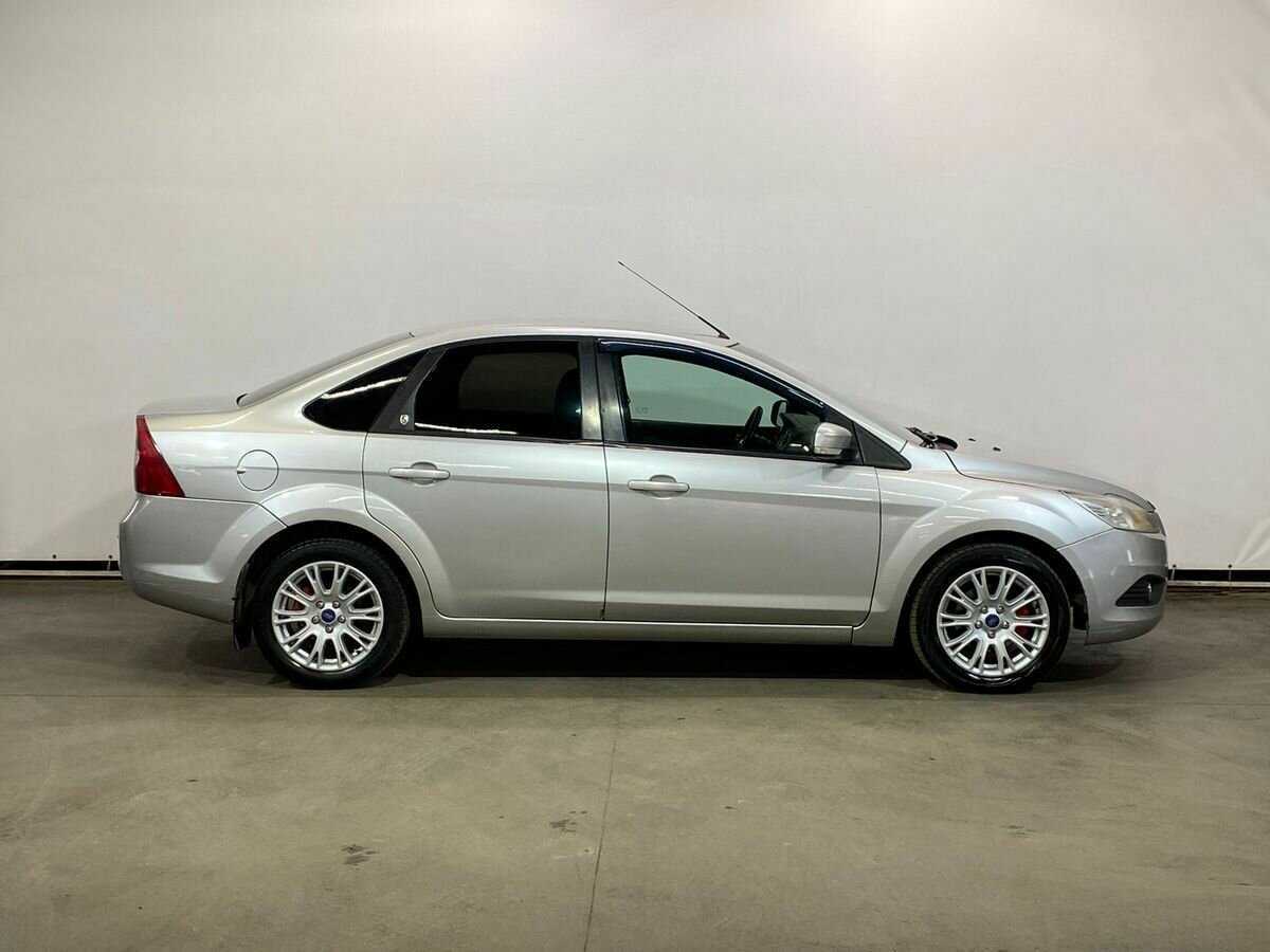 Купить Ford Focus с пробегом. Фото: #3