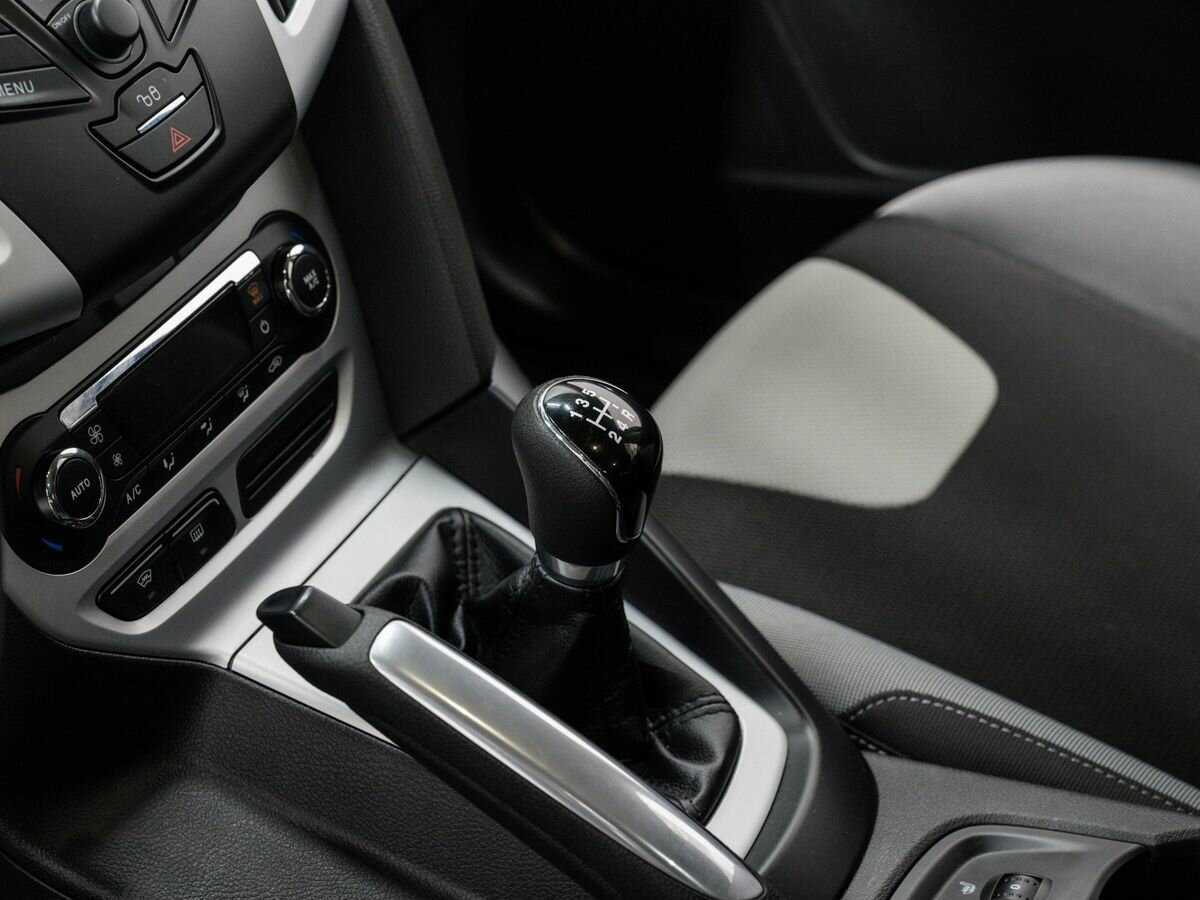 Купить Ford Focus с пробегом. Фото: #13